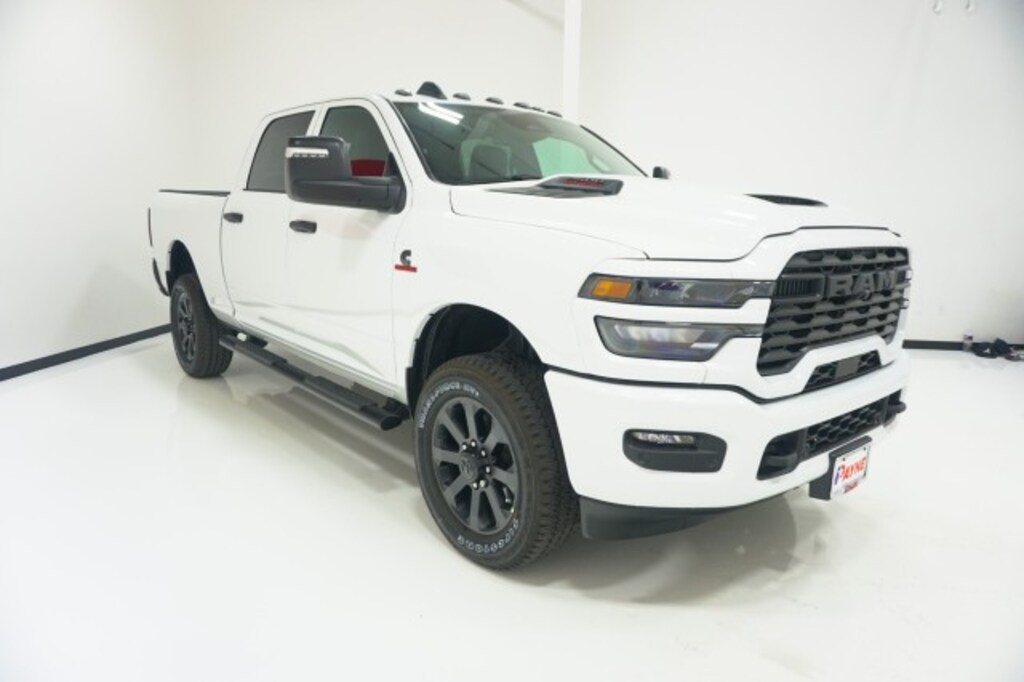 New 2026 Ram 2500 BLACK EXPRESS CREW CAB 4X4 6'4 BOX Pickup