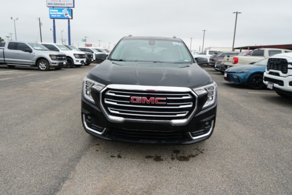Used 2024 GMC Terrain SLT SUV