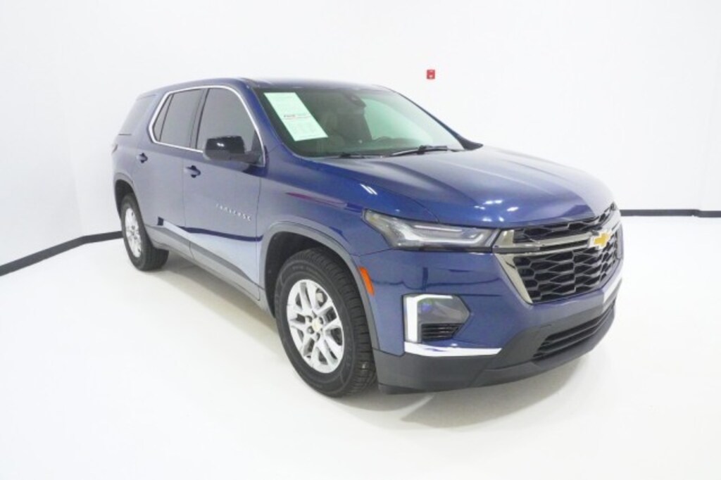 Used 2022 Chevrolet Traverse LS SUV