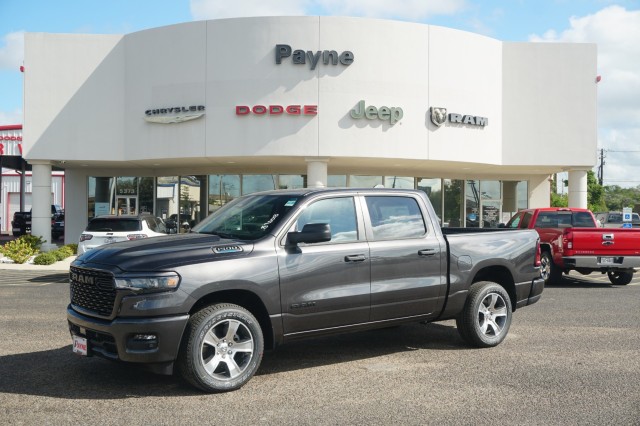 2027 Ram 1500 EXPRESS CREW CAB 4X2 5'7 BOX Pickup