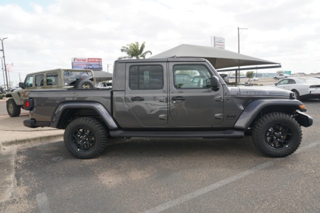 New 2026 Jeep Gladiator TEXAS TRAIL 4X4 Pickup