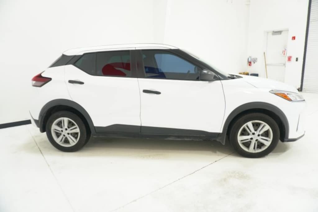 Used 2023 Nissan Kicks S SUV