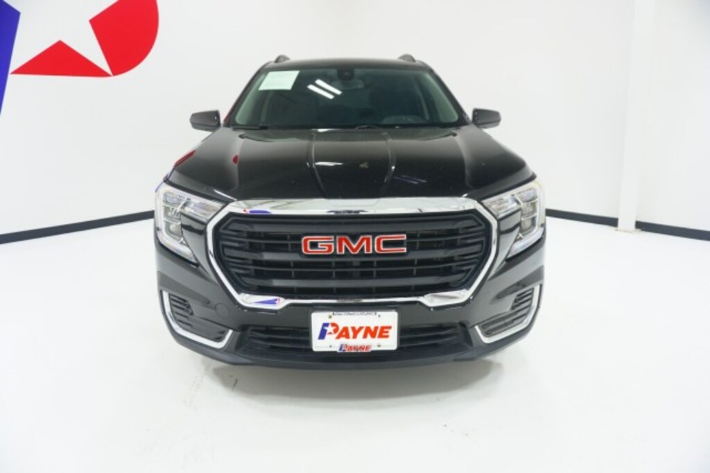 Used 2024 GMC Terrain SLE SUV