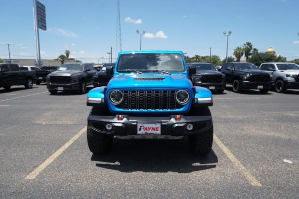 Used 2025 Jeep Gladiator Mojave Pickup Truck