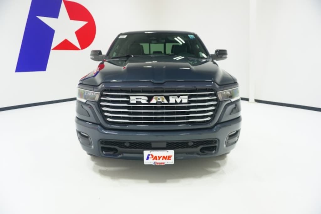 New 2026 Ram 1500 LARAMIE CREW CAB 4X2 5'7 BOX Pickup