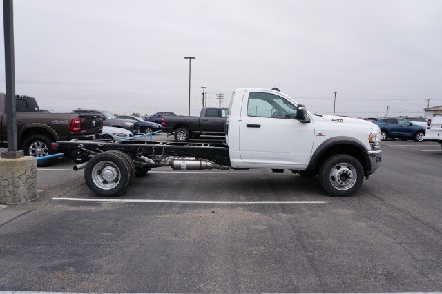 2024 Ram 4500 Tradesman photo 4