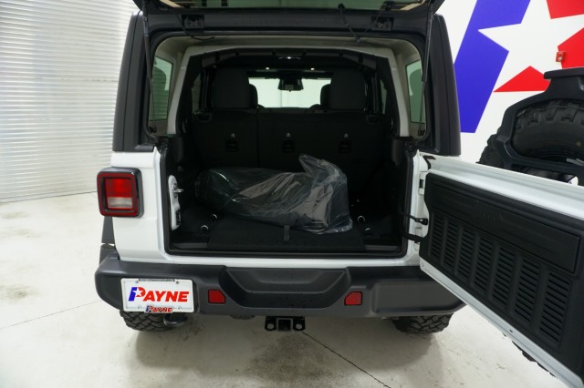 2026 Jeep Wrangler 4-Door Willys - Photo 9