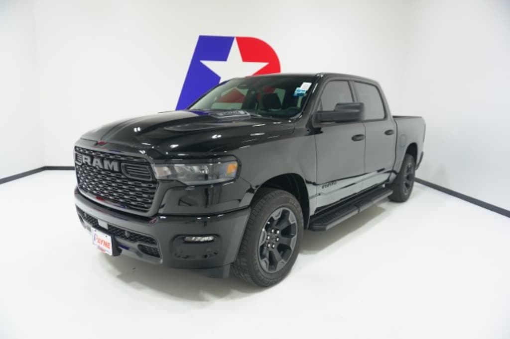 New 2026 Ram 1500 Express Crew Cab 4x4 5'7 Box Pickup