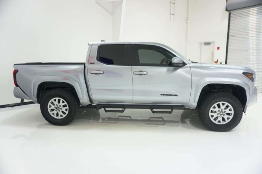 Used 2025 Toyota Tacoma 4WD SR5 Pickup Truck