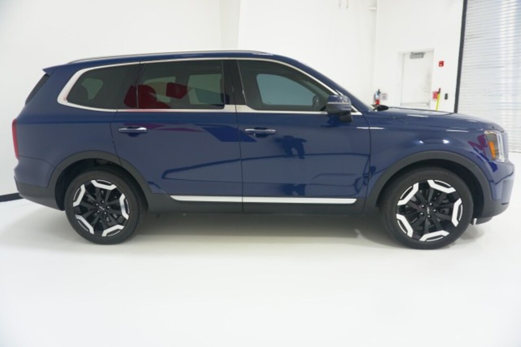 Used 2023 Kia Telluride S SUV