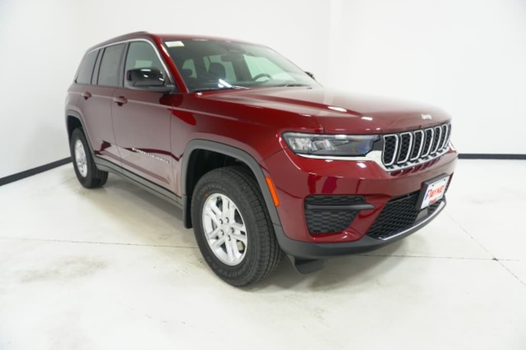 New 2025 Jeep Grand Cherokee LAREDO 4X2 Sport Utility
