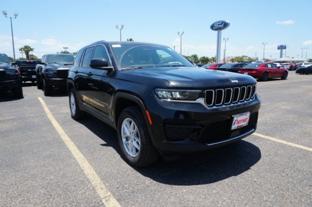 New 2026 Jeep Grand Cherokee LAREDO X 4X2 Sport Utility