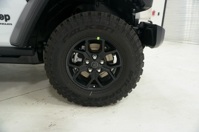 2026 Jeep Wrangler 4-Door Willys - Photo 5
