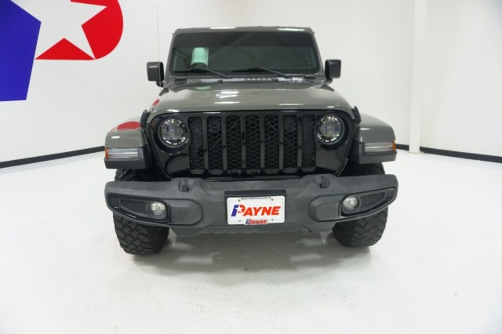 Used 2023 Jeep Gladiator Willys Pickup Truck