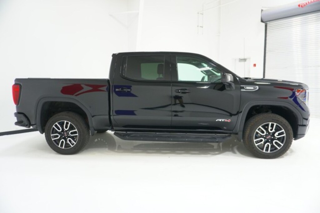 Used 2025 GMC Sierra 1500 AT4 Pickup Truck