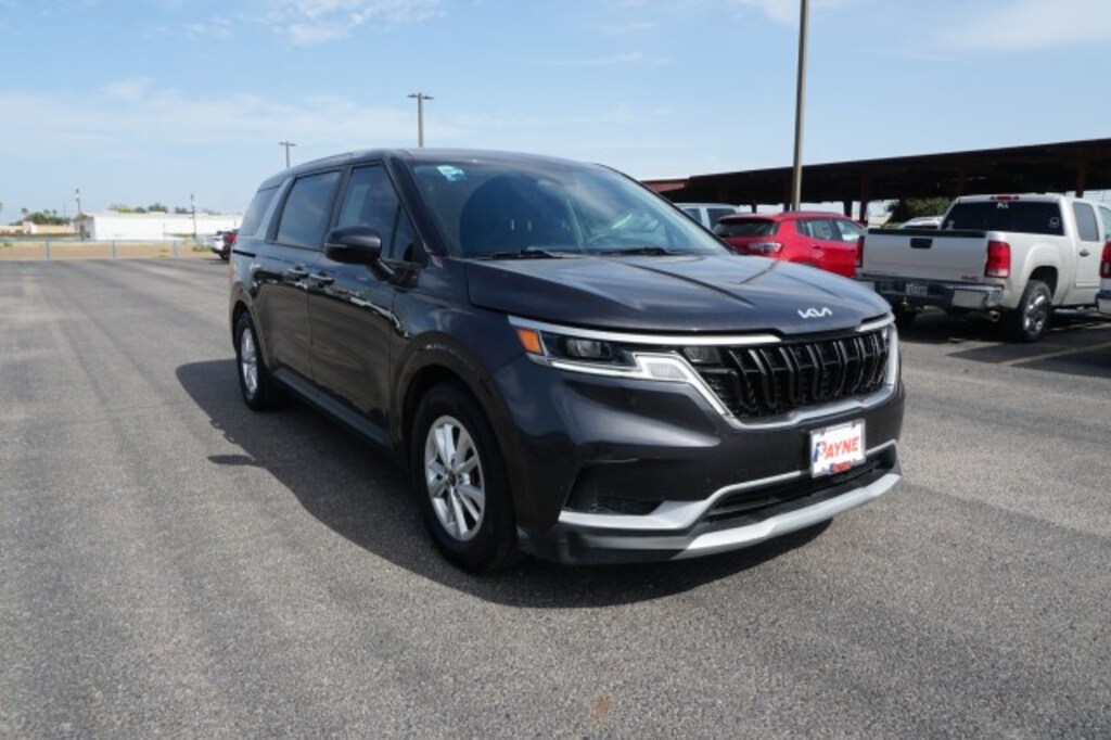 Used 2023 Kia Carnival LX Minivan/Van