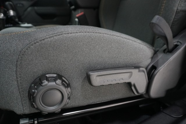 2026 Jeep Wrangler 4-Door Sport - Photo 17
