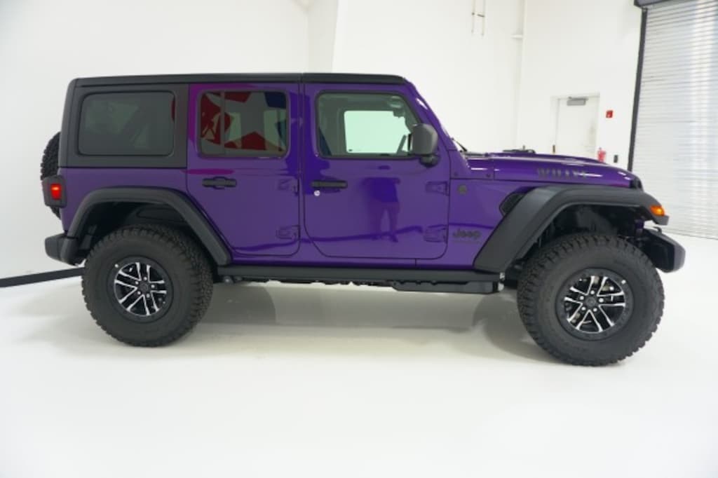 New 2026 Jeep Wrangler 4-DOOR WILLYS Sport Utility