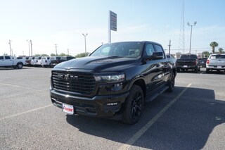 2027 Ram 1500 LARAMIE CREW CAB 4X4 5'7 BOX Pickup