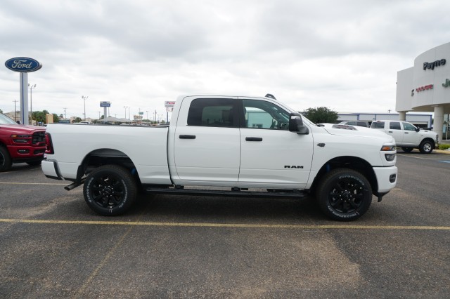 New 2027 Ram 2500 LONE STAR CREW CAB 4X4 6'4 BOX Pickup