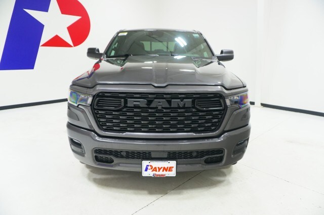 2025 Ram 1500 Tradesman photo 2