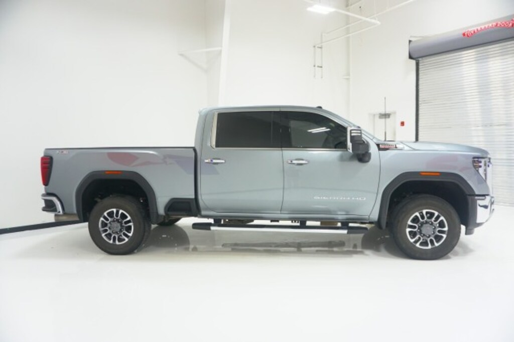 Used 2025 GMC Sierra 2500HD SLT Pickup Truck