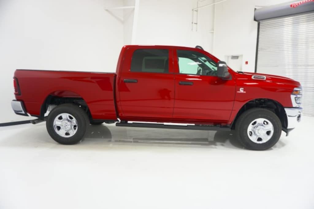 New 2027 Ram 2500 TRADESMAN CREW CAB 4X4 6'4 BOX Pickup
