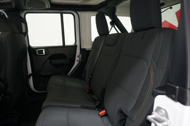 2026 Jeep Wrangler 4-Door Willys - Photo 21