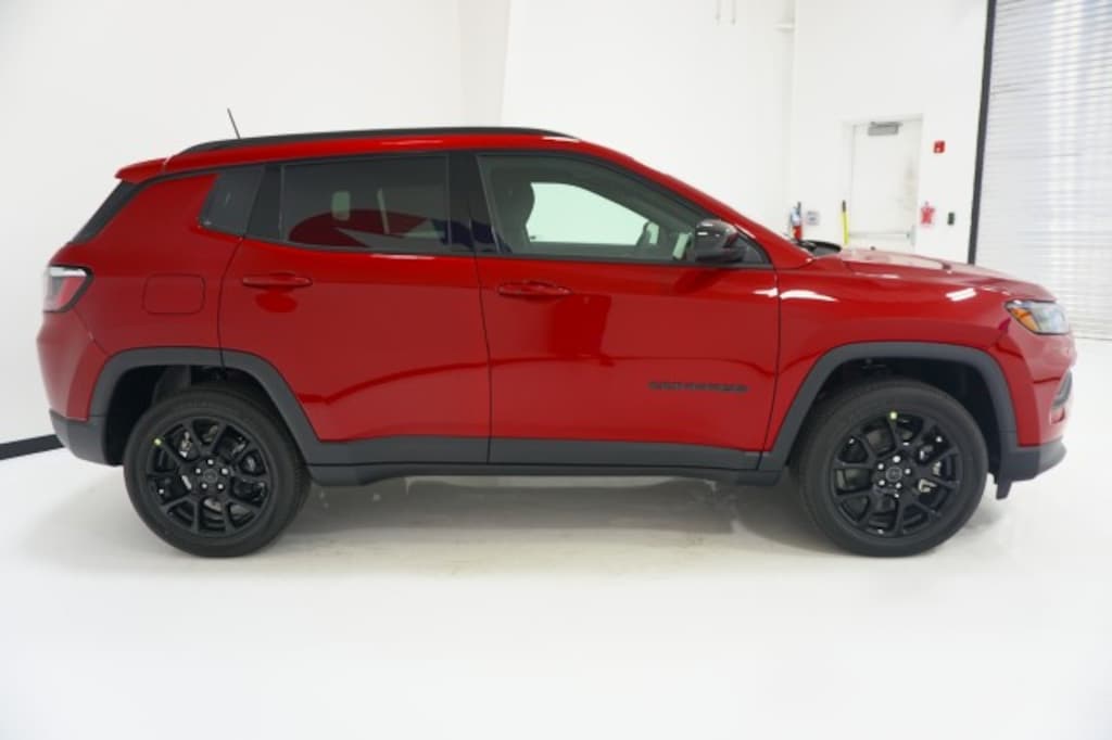 New 2026 Jeep Compass Latitude Altitude Sport Utility