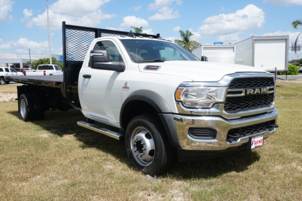 New 2024 Ram 5500 Chassis Cab 5500 TRADESMAN CHASSIS REGULAR CAB 4X2 120' CA Pickup