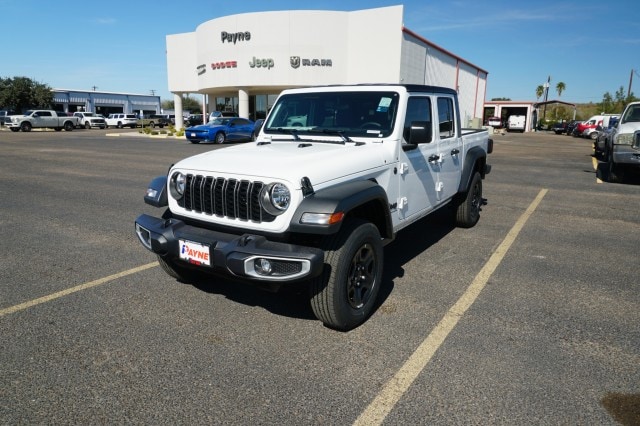 2026 Jeep Gladiator Sport Auto's photo