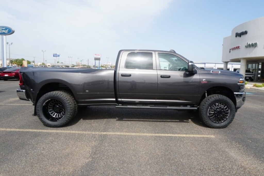 New 2027 Ram 3500 Tradesman Pickup