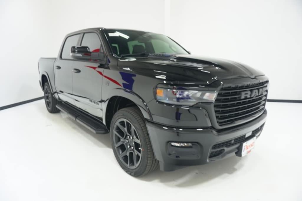 New 2027 Ram 1500 LARAMIE CREW CAB 4X4 5'7 BOX Pickup