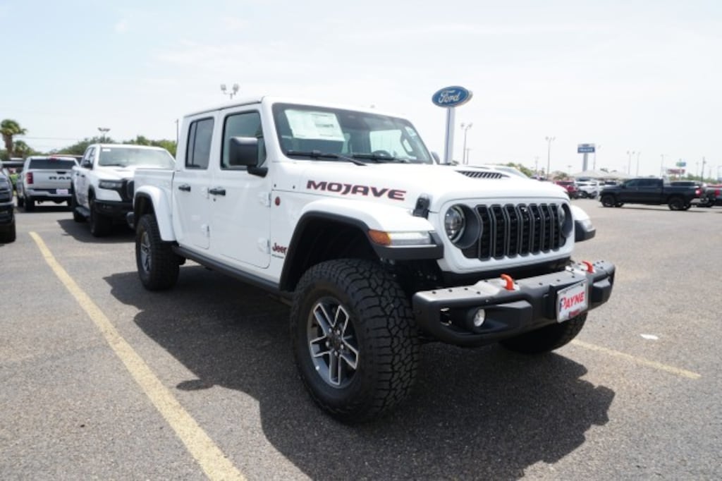 New 2026 Jeep Gladiator MOJAVE X 4X4 Pickup