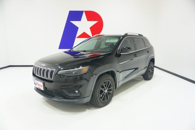 2019 Jeep Cherokee Latitude Plus's photo