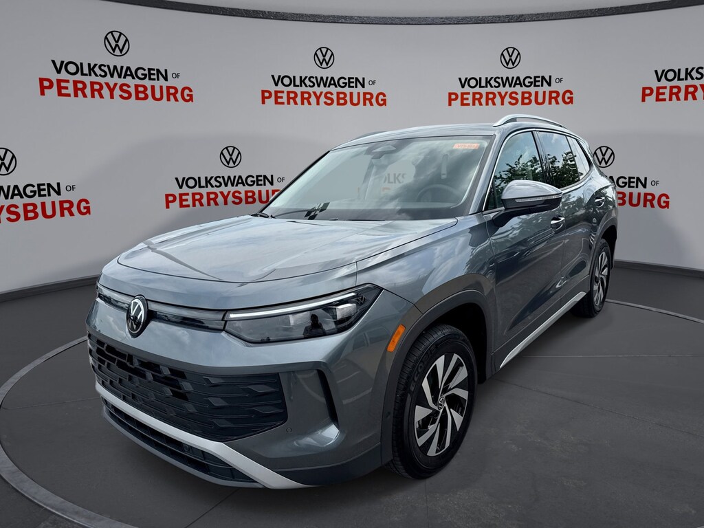 New 2025 Volkswagen Tiguan S AWD S AWD