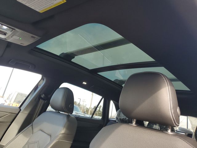 2026 Volkswagen Atlas Cross Sport SE w/Tech - Photo 13