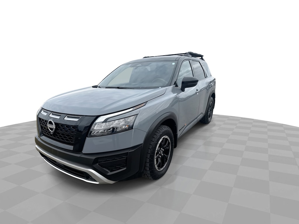 Used 2024 Nissan Pathfinder Rock Creek 4WD w/ Captain Chars & Tow Pkg Rock Creek 4WD