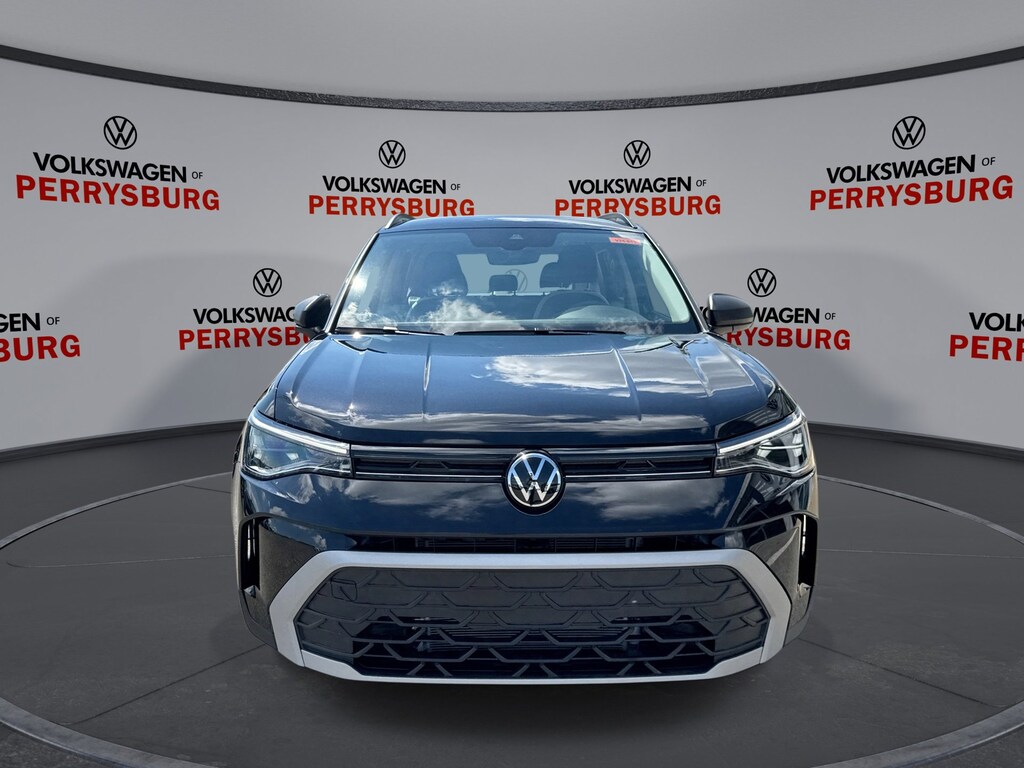 New 2025 Volkswagen Taos S FWD S FWD