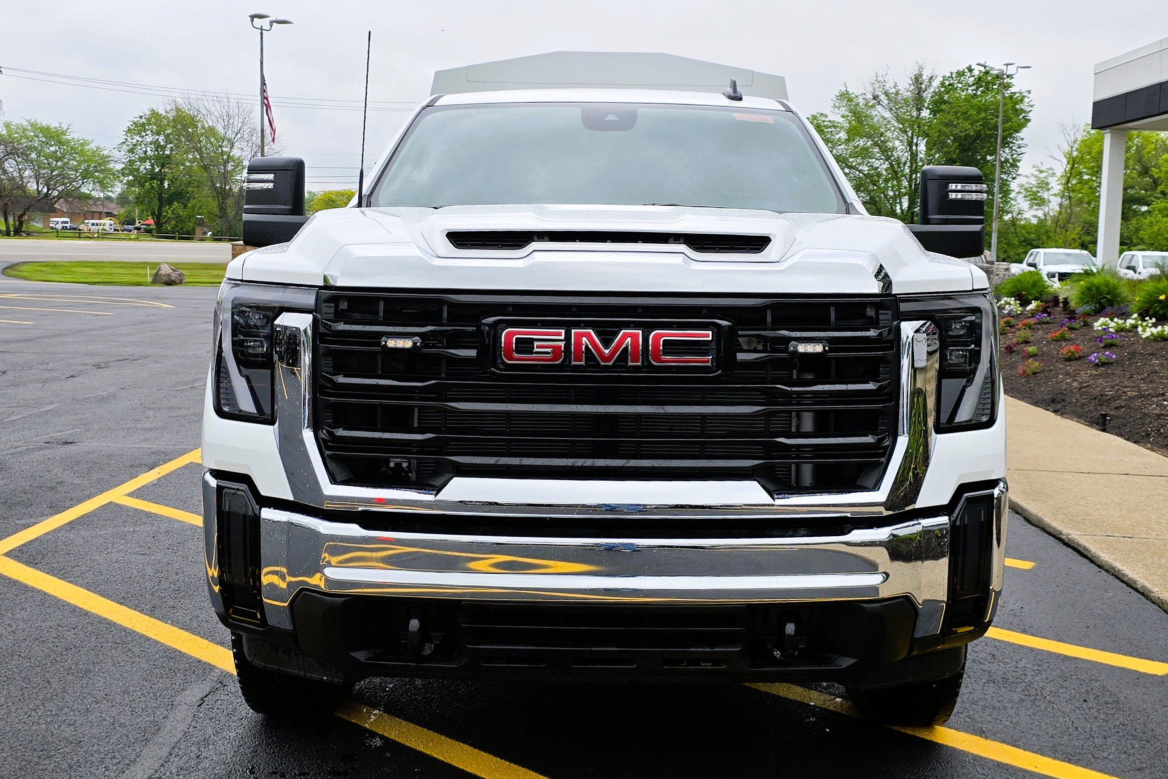 2025 Gmc Sierra Pro photo 2