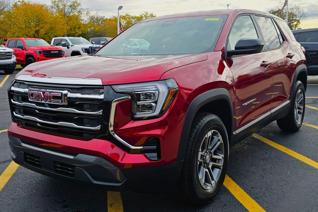 New 2026 GMC Terrain FWD Elevation FWD Elevation