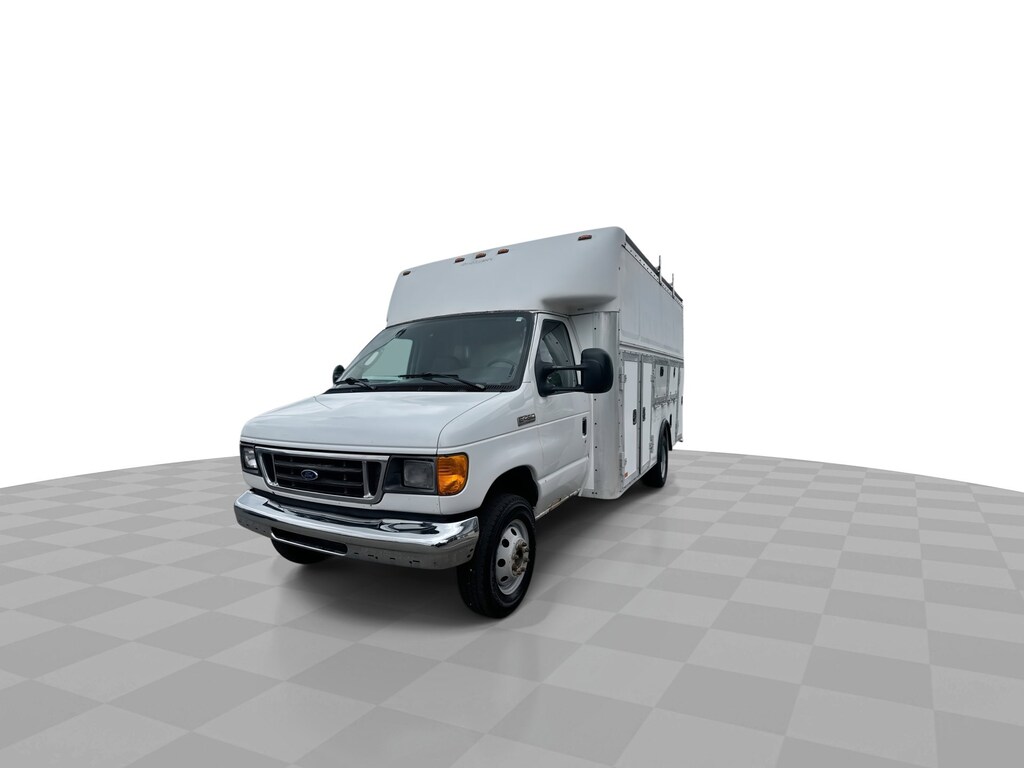 Used 2006 Ford Econoline Commercial Cutaway E-450 Super Duty