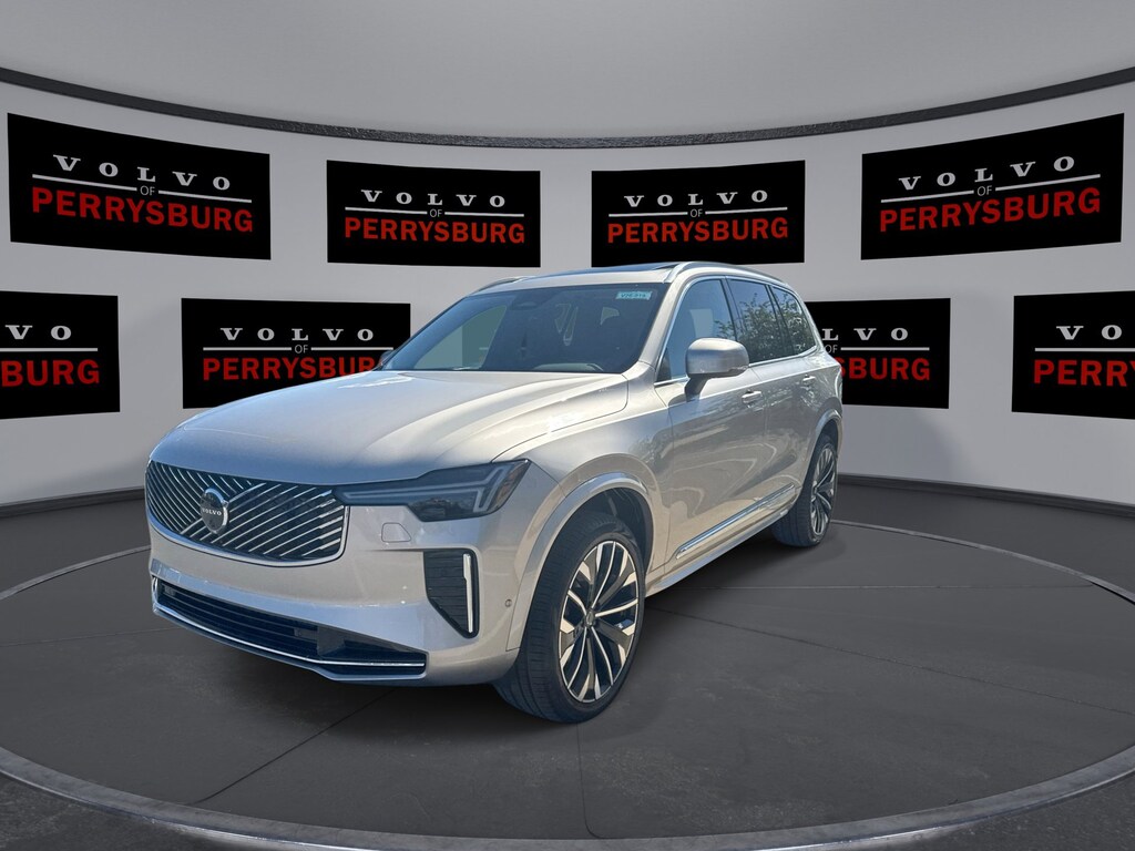 New 2026 Volvo XC90 Plus B5 AWD Plus 7-Seater