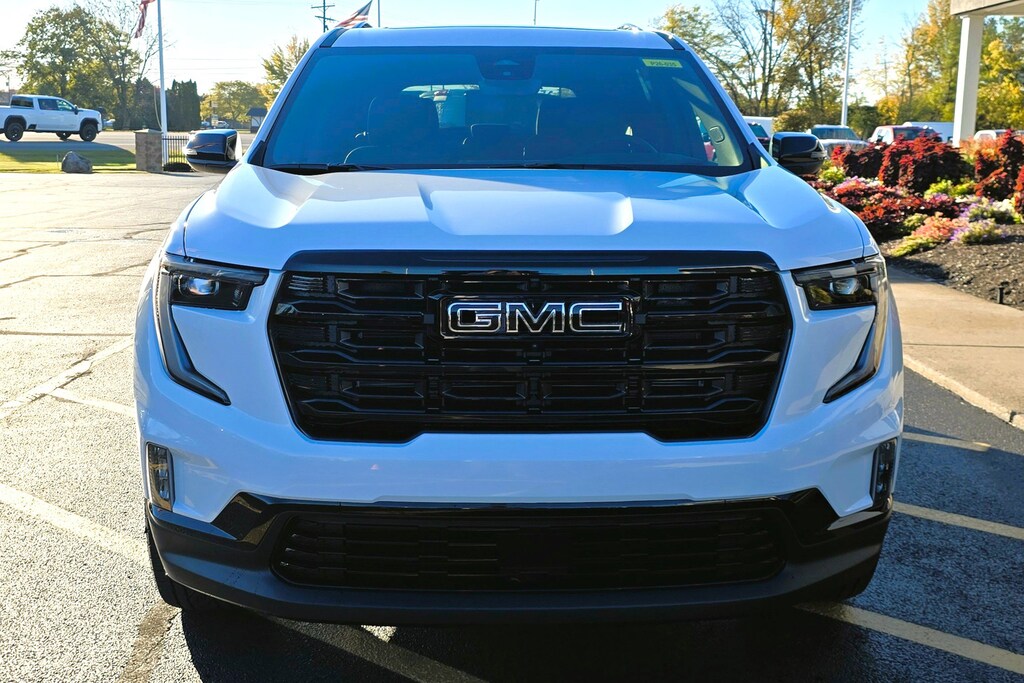 New 2026 GMC Acadia FWD Elevation FWD Elevation