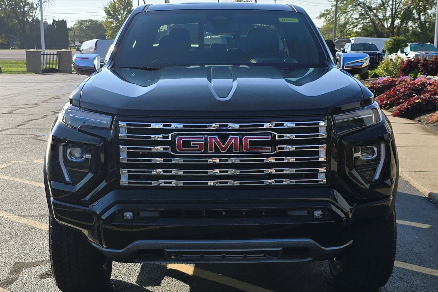 2026 Gmc Canyon Denali photo 2