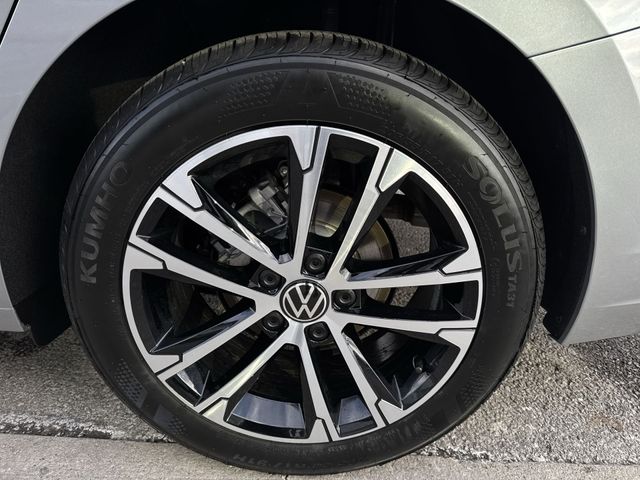 2026 Volkswagen Jetta Sport - Photo 31