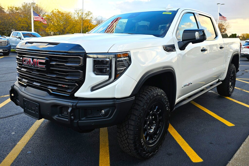 New 2026 GMC Sierra 1500 AT4X 4WD Crew Cab 147 AT4X