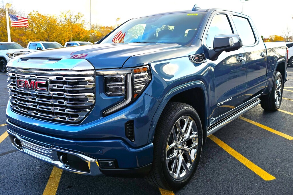 New 2026 GMC Sierra 1500 Denali 4WD Crew Cab 147 Denali