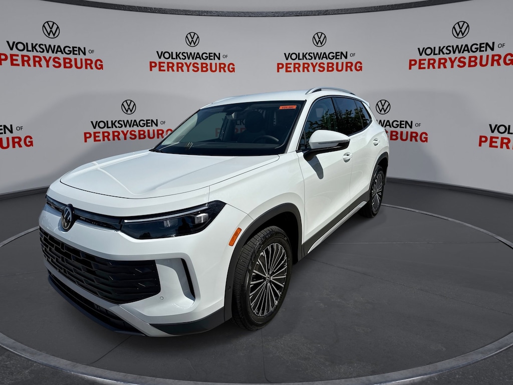 New 2025 Volkswagen Tiguan S AWD S AWD