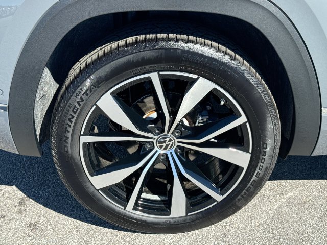 2026 Volkswagen Atlas Cross Sport SEL Premium R-LINE - Photo 34